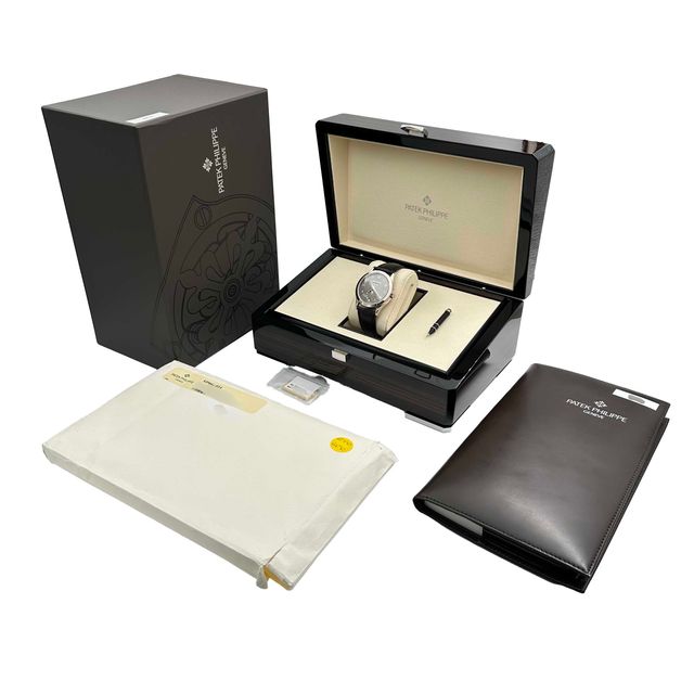 Patek Philippe Complications 5396G-014 Image 5